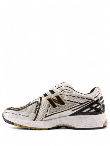 Sneakers New Balance 1906 Unisex - Bianco/Oro/Nero