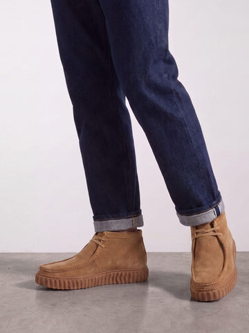 CLARKS Torhill Hi - Stivali e Stivaletti Uomo - Dark Sand Suede