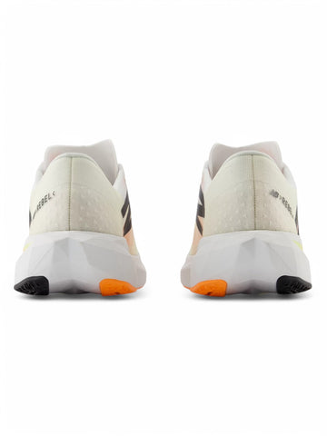 Sneakers New Balance FuelCell Uomo - Bianco