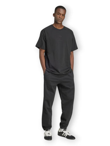Adidas P ESS Tee Black - T-Shirt Uomo - Nero