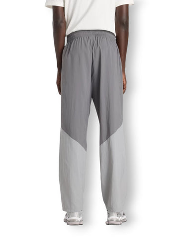 New Balance Sport Legacy Pant Castlerock - Pantaloni Uomo - Grigio