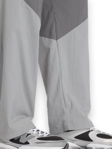 New Balance Sport Legacy Pant Castlerock - Pantaloni Uomo - Grigio